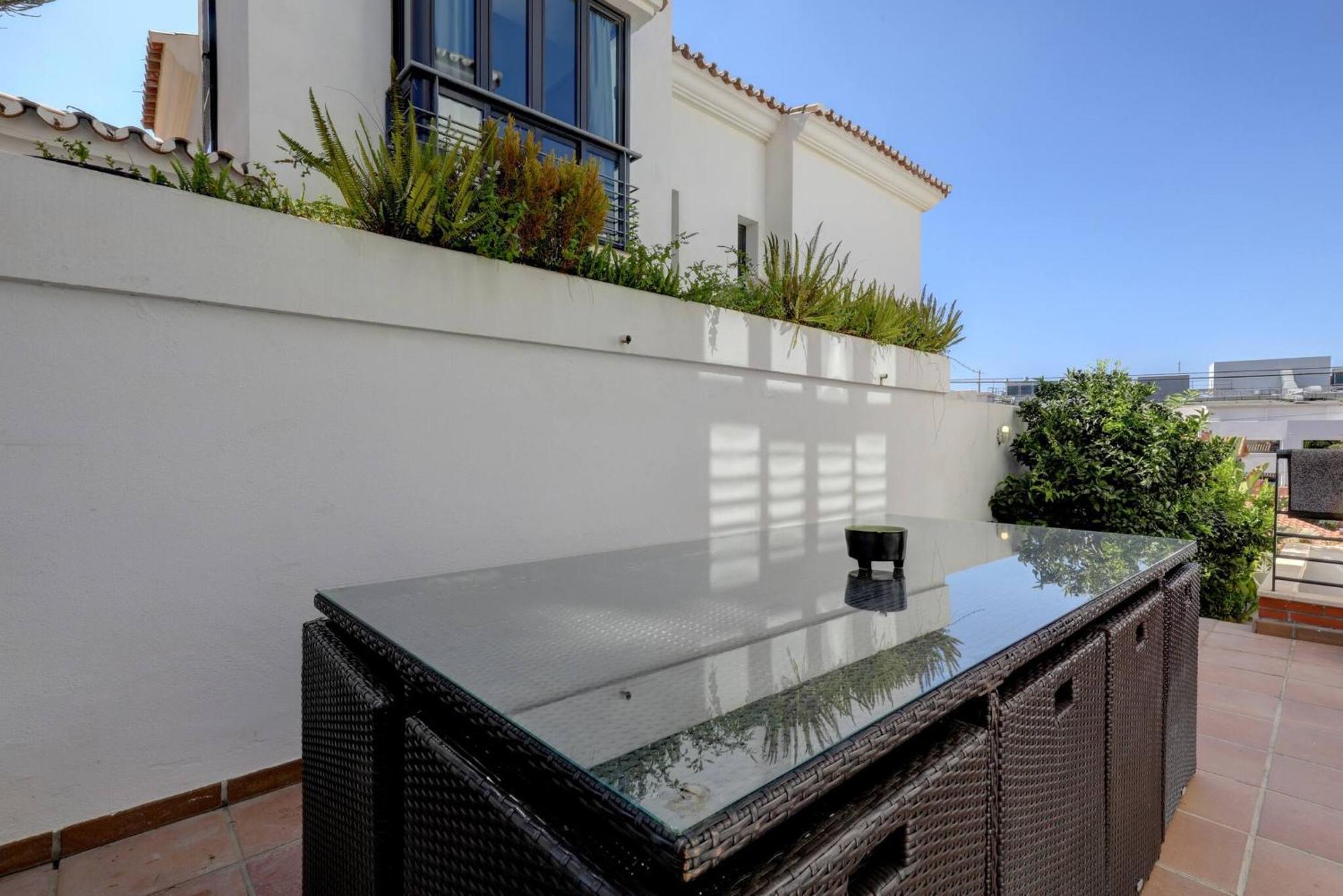 011 Bright And Spacious Villa With Private Pool 贝纳尔马德纳 外观 照片